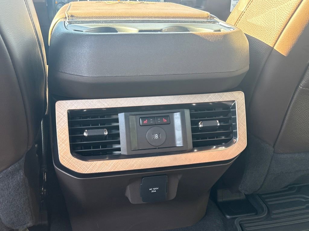 New 2026 Ford F350 King Ranch w/ FX4 Off-Road Package image 49