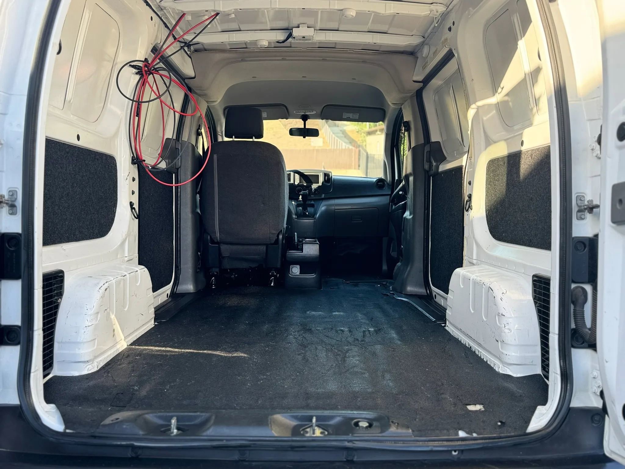 Used 2021 Nissan NV200 S w/ Back Door Glass Package image 10