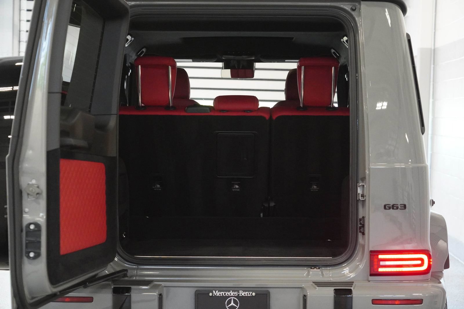 Certified 2021 Mercedes-Benz G 63 AMG 4MATIC image 34