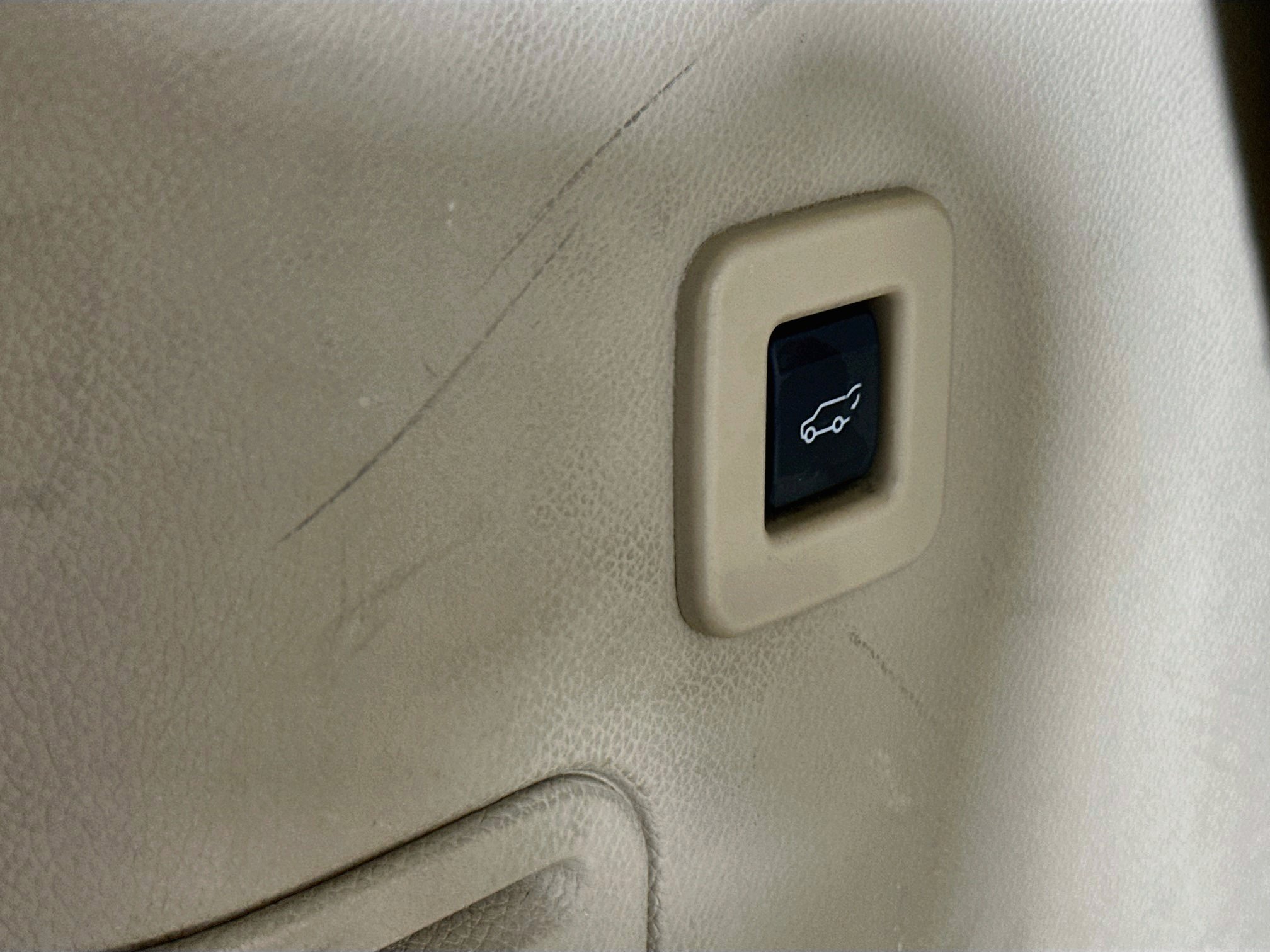 Used 2013 Ford Expedition XLT RWD image 29