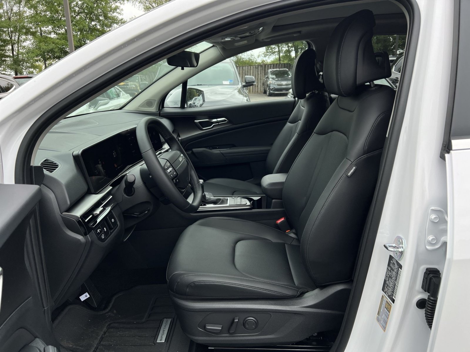 New 2027 Kia Sportage EX AWD/4WD image 18