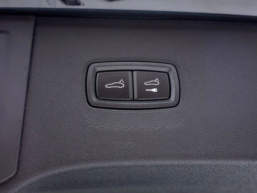 New 2026 Porsche Cayenne image 26