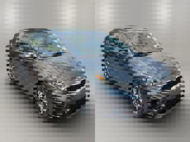 Used 2019 Kia Forte LXS image 3