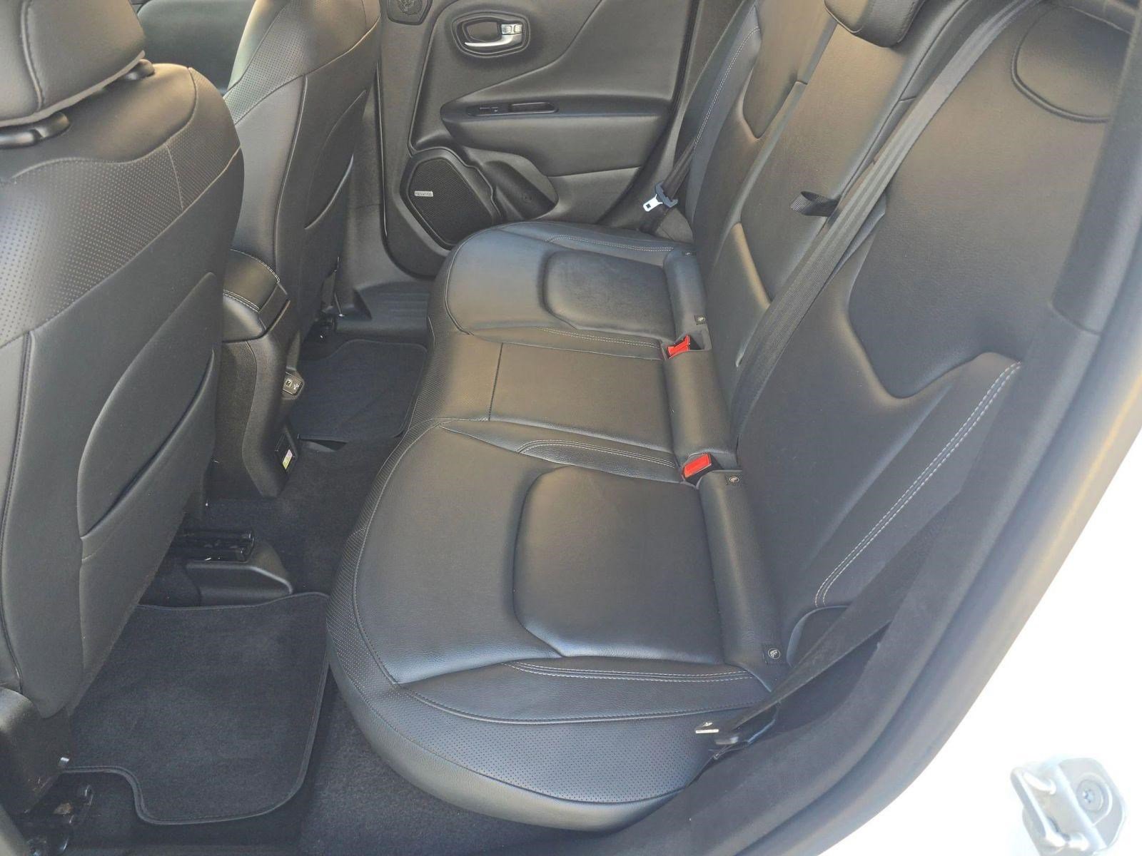 Used 2020 Jeep Renegade Limited image 13