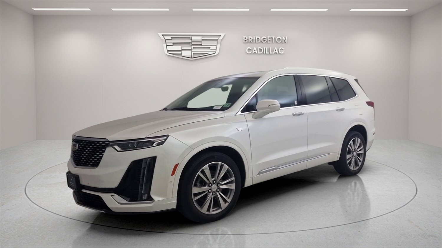 Used 2022 Cadillac XT6 Premium Luxury w/ Platinum Package image 7
