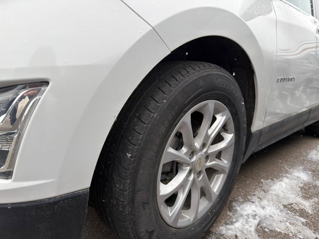 Used 2020 Chevrolet Equinox LT image 48