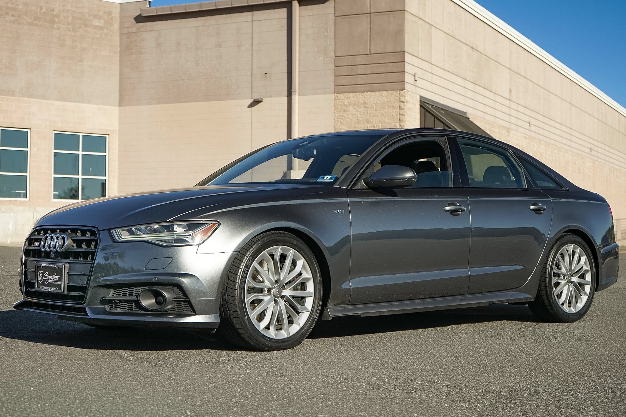 Used 2018 Audi S6 Prestige w/ Prestige Package AWD/4WD image 2