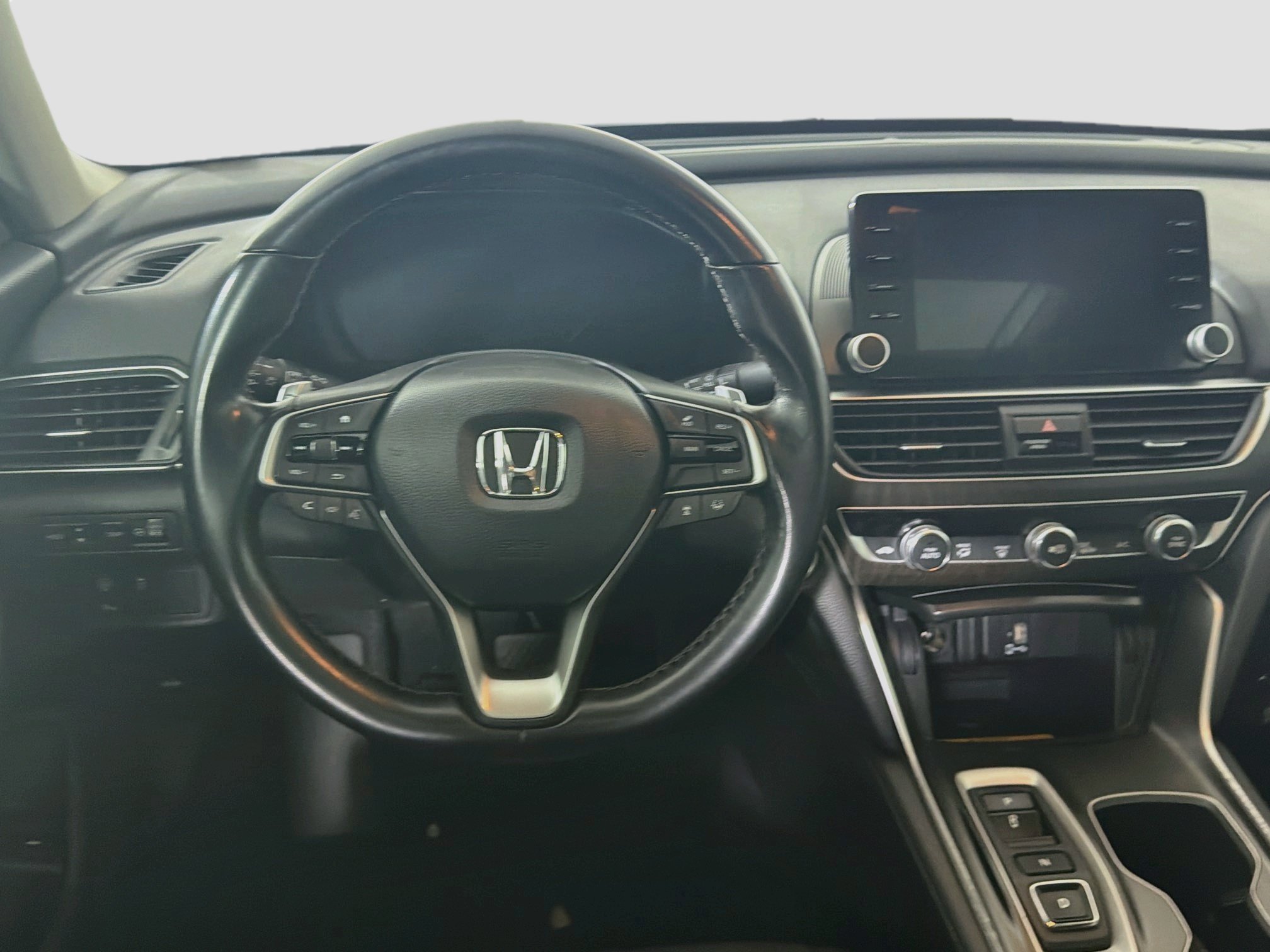 Used 2020 Honda Accord Touring image 17