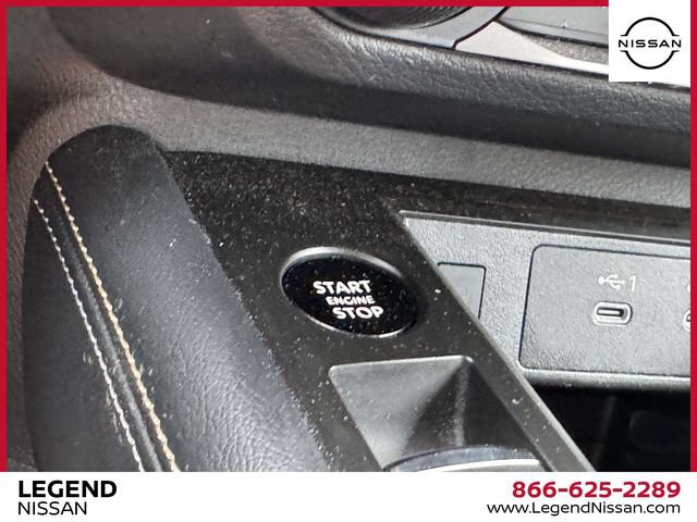 Certified 2025 Nissan Kicks SV AWD/4WD image 25