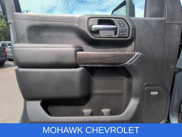 Used 2020 Chevrolet Silverado 3500 LTZ w/ LTZ Premium Package AWD/4WD image 23