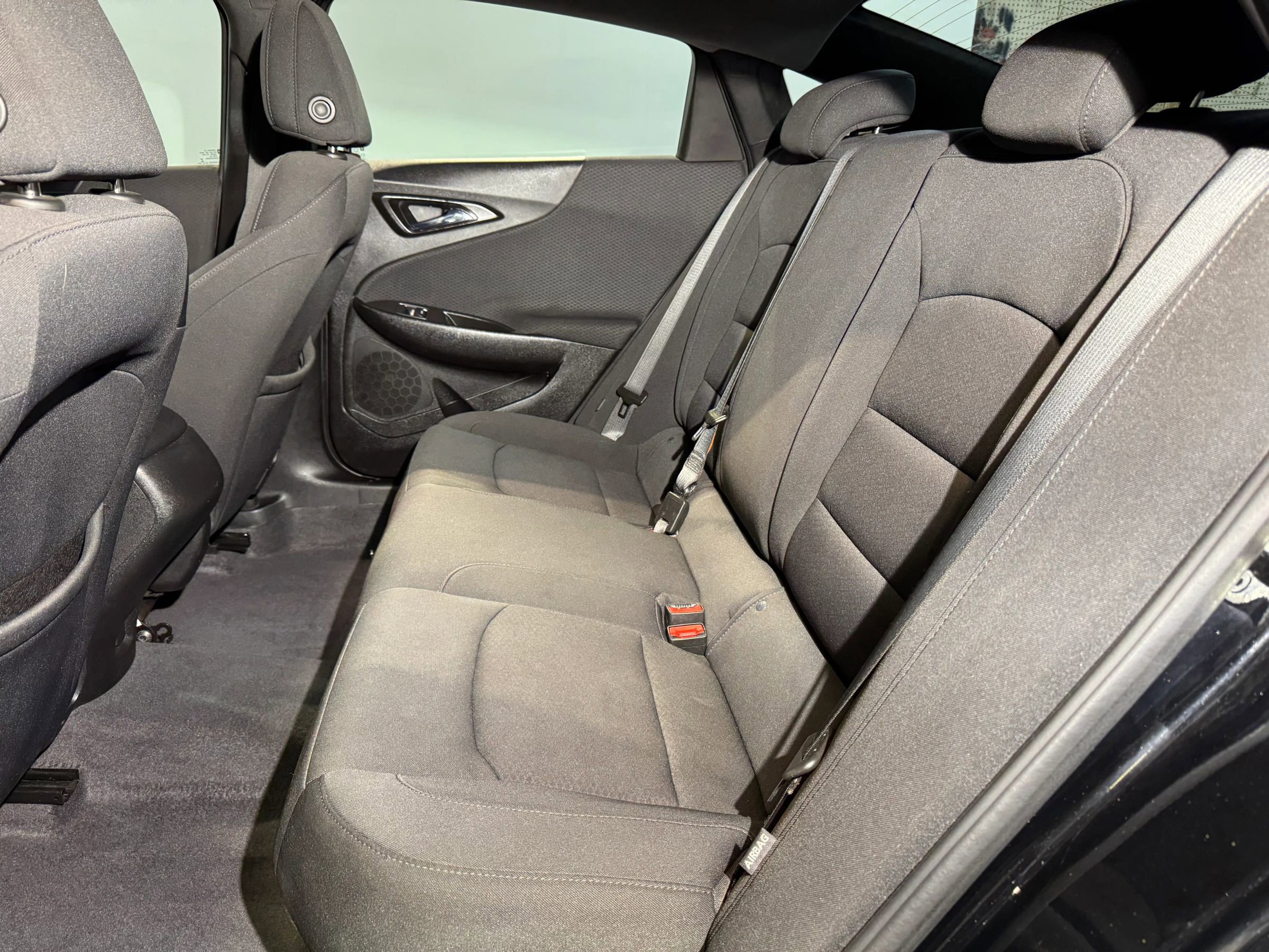 Used 2019 Chevrolet Malibu RS FWD image 22