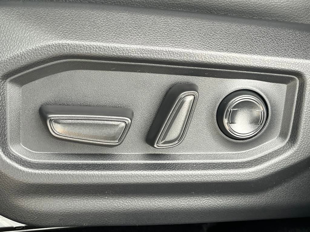 New 2026 Toyota Tundra Limited image 8