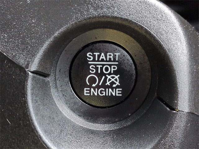 Certified 2019 Jeep Compass Latitude w/ Cold Weather Group image 21