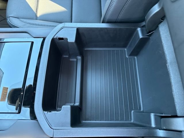 New 2026 GMC Yukon XL Denali w/ Sun & Power Step Package image 26