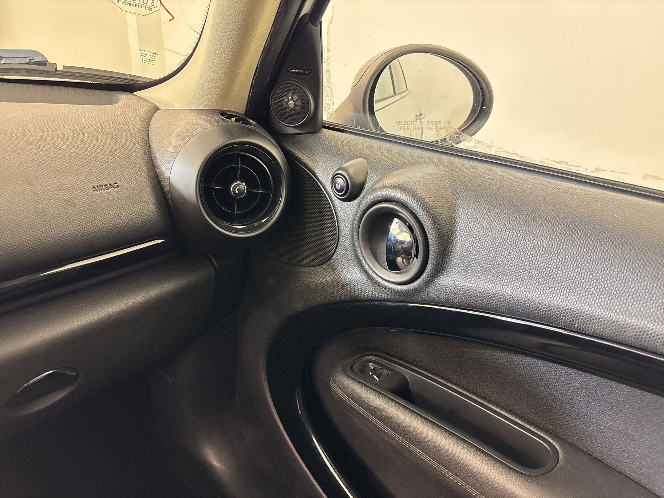 Used 2016 MINI Cooper Countryman S image 25