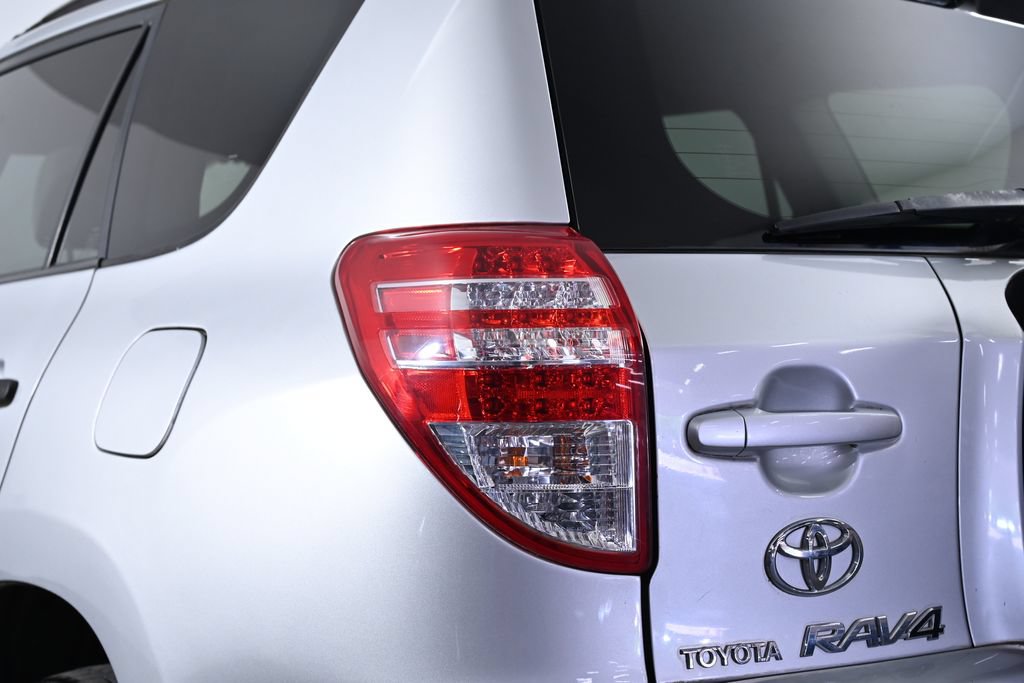 Used 2010 Toyota RAV4 4WD image 8