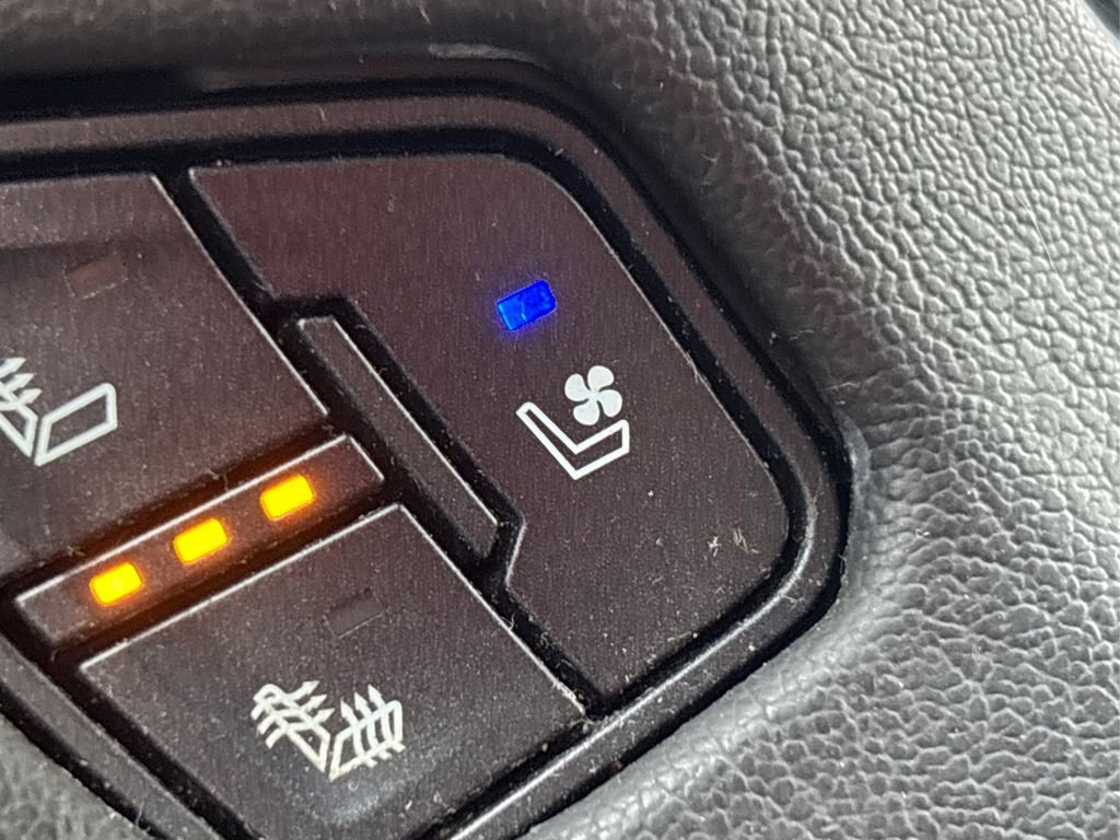 Used 2019 Chevrolet Tahoe Premier image 40