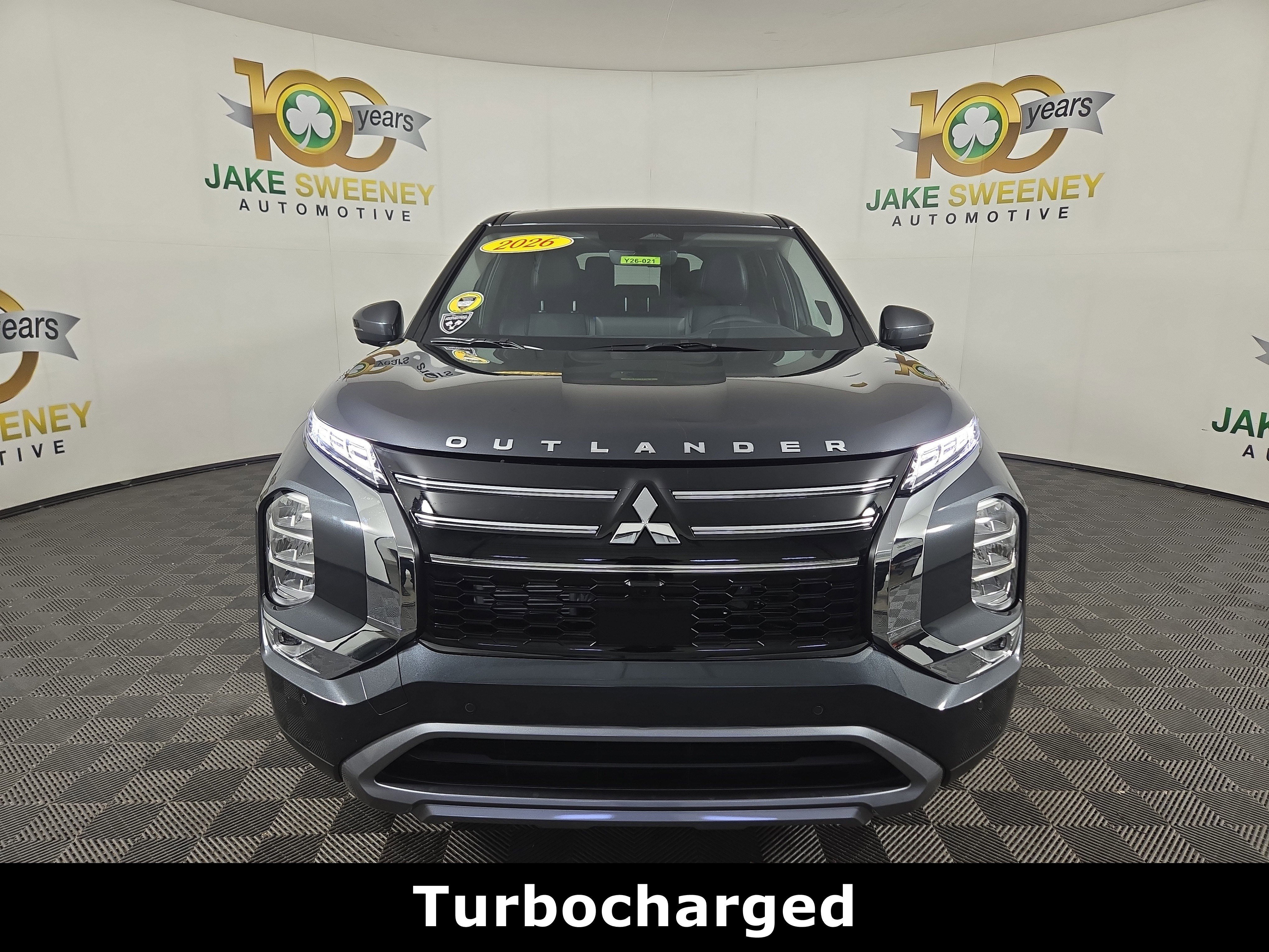 New 2026 Mitsubishi Outlander SE image 2