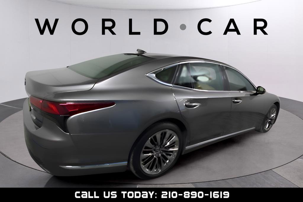 Used 2022 Lexus LS 500 RWD image 7