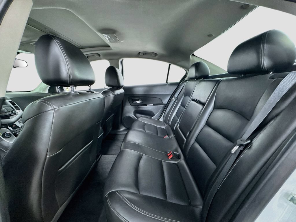 Used 2014 Chevrolet Cruze LT w/ RS Package FWD image 13