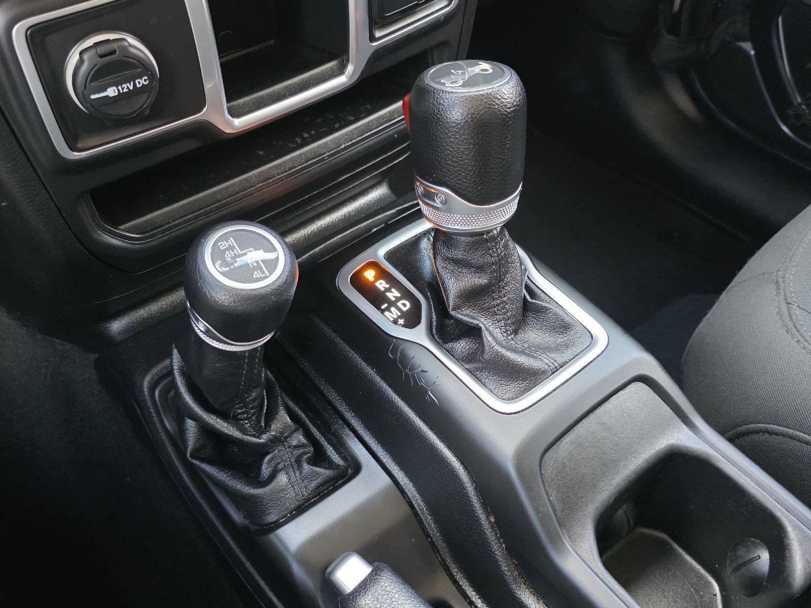 Used 2018 Jeep Wrangler Unlimited Sport image 16