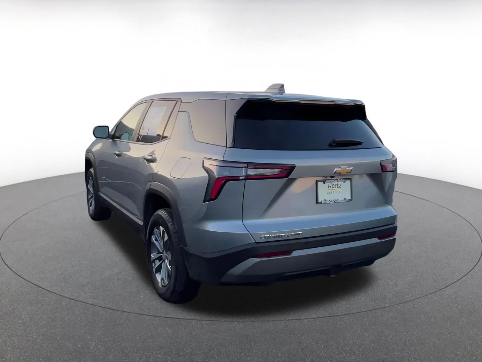 Used 2025 Chevrolet Equinox LT image 11