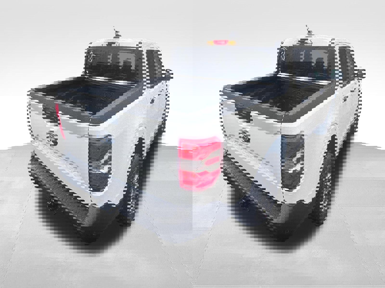 New 2026 Ford Maverick XLT w/ XLT Luxury Package AWD/4WD image 6