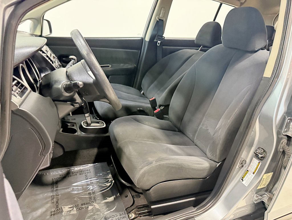 Used 2009 Nissan Versa 1.8 S w/ PWR Pkg image 19