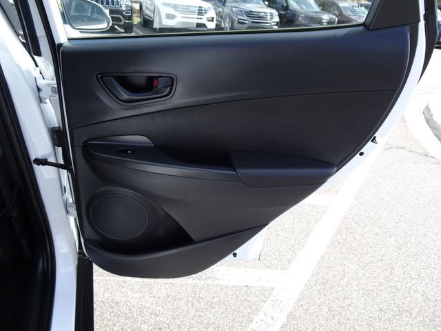 Used 2023 Hyundai Kona SE image 19