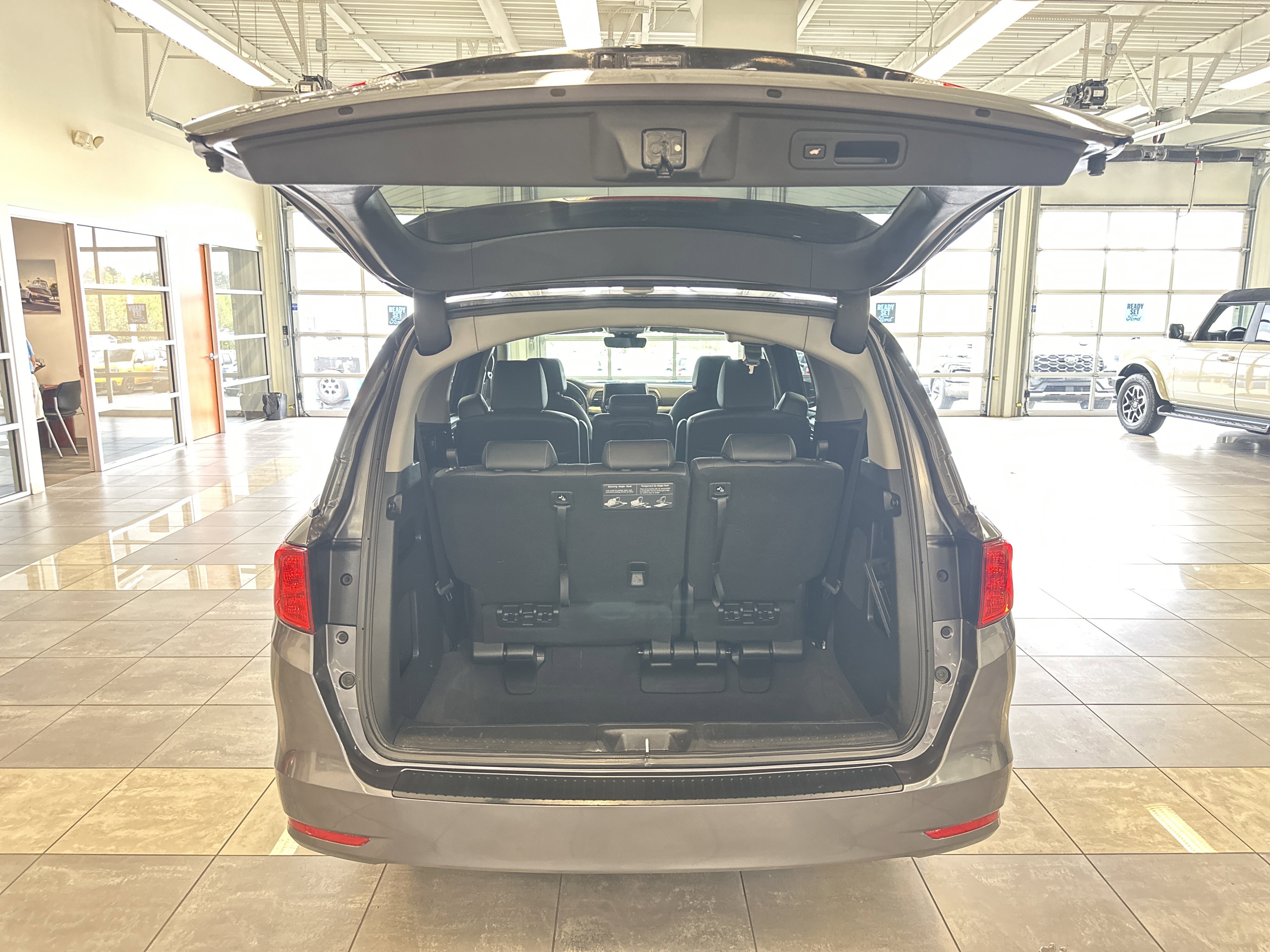 Used 2023 Honda Odyssey EX-L image 28