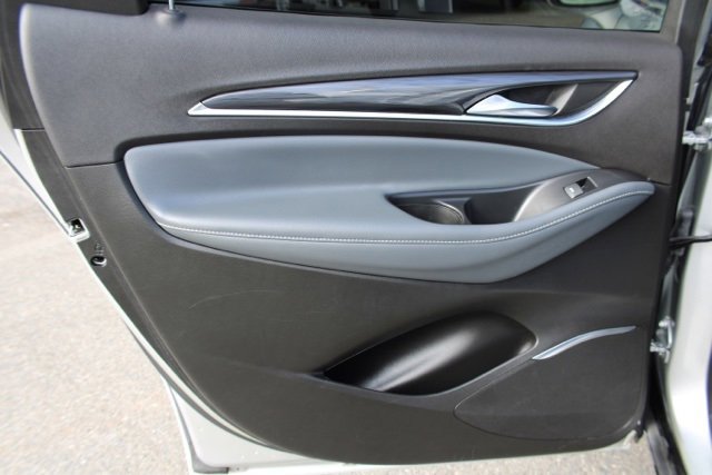 Used 2022 Buick Enclave Premium image 21