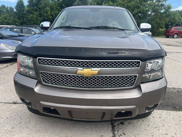 Used 2014 Chevrolet Tahoe LT w/ All-Star Edition AWD/4WD image 2