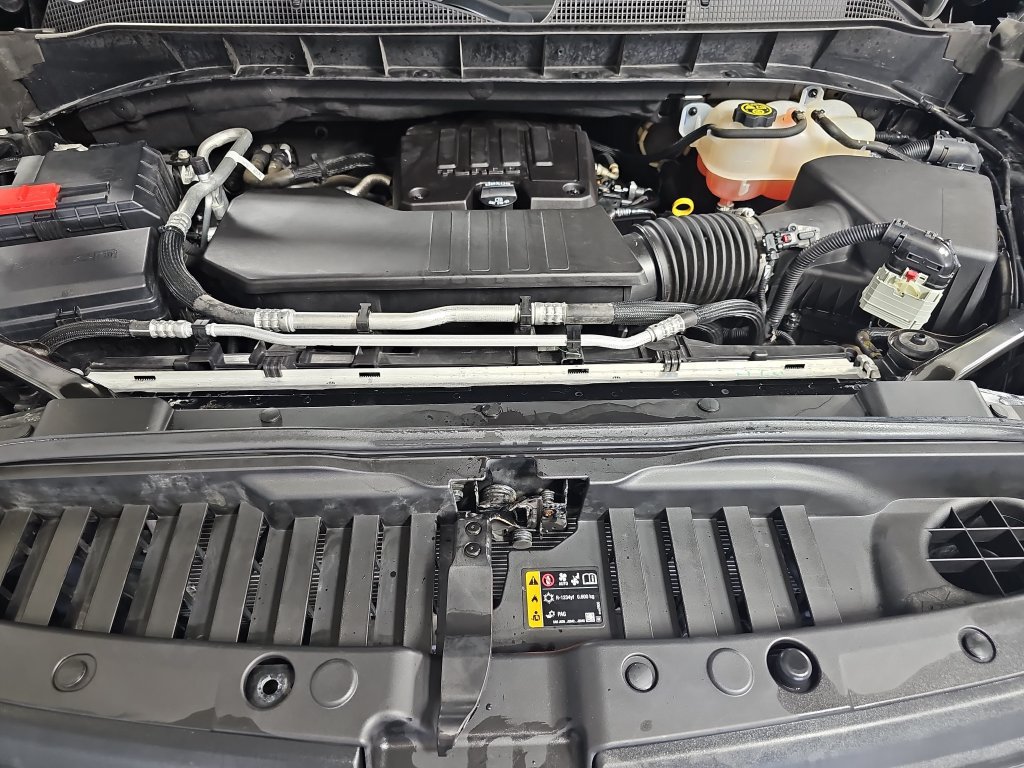 Certified 2023 Chevrolet Silverado 1500 LT AWD/4WD image 35