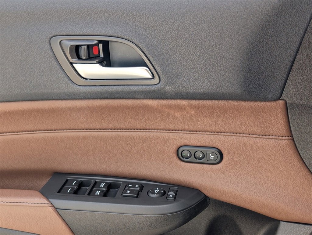 Used 2021 Acura ILX w/ Premium Package image 30