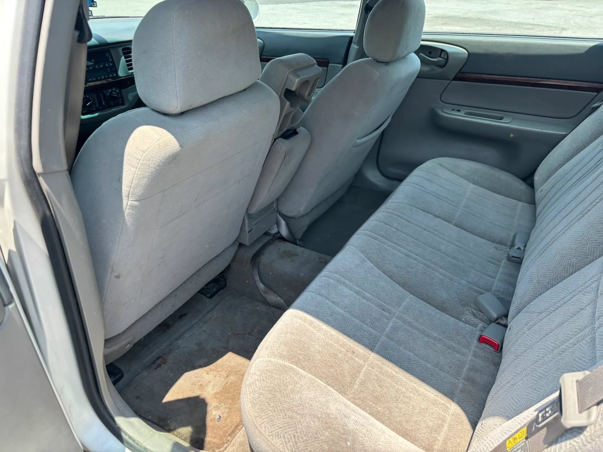 Used 2003 Chevrolet Impala FWD image 13