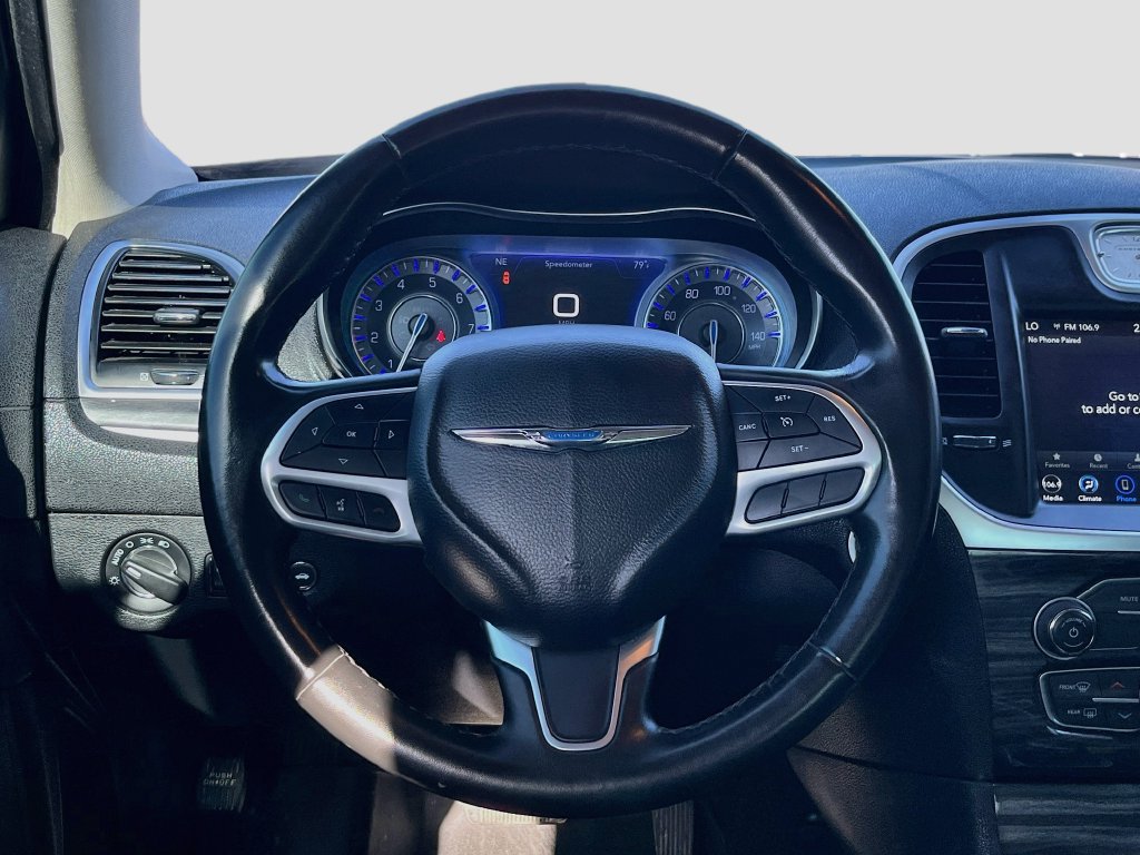 Used 2020 Chrysler 300 Touring w/ Sport Appearance Package RWD image 11