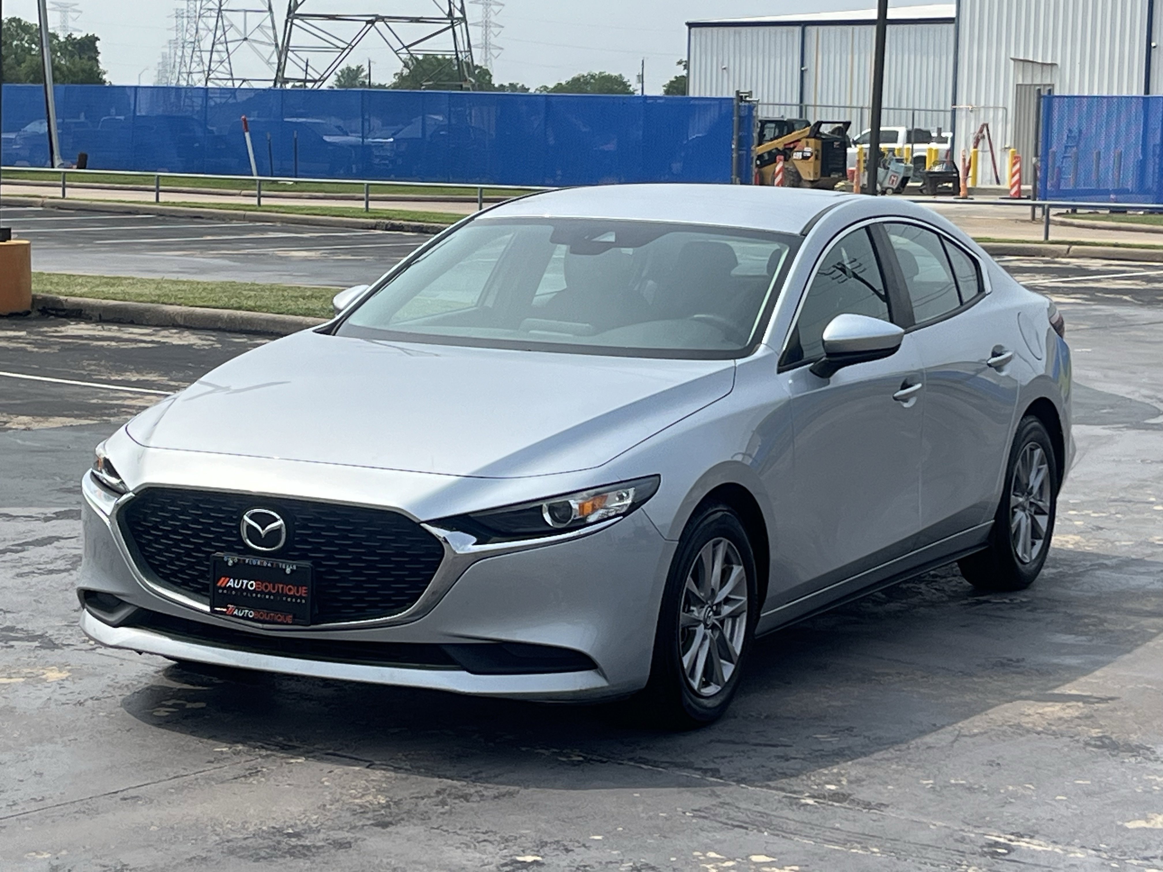 Used 2020 MAZDA MAZDA3 Sedan FWD image 5