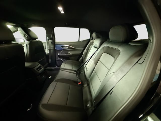 New 2026 Chevrolet Equinox EV LT image 25