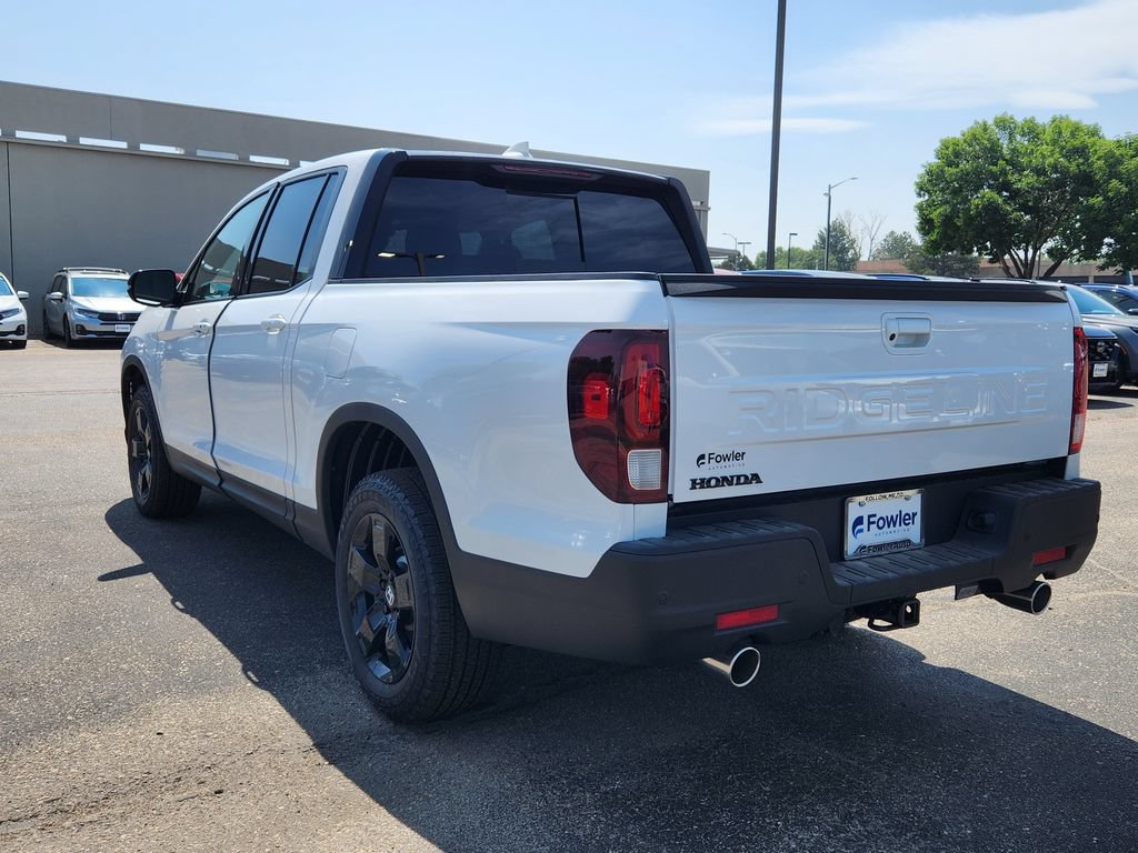 New 2026 Honda Ridgeline Black Edition image 8