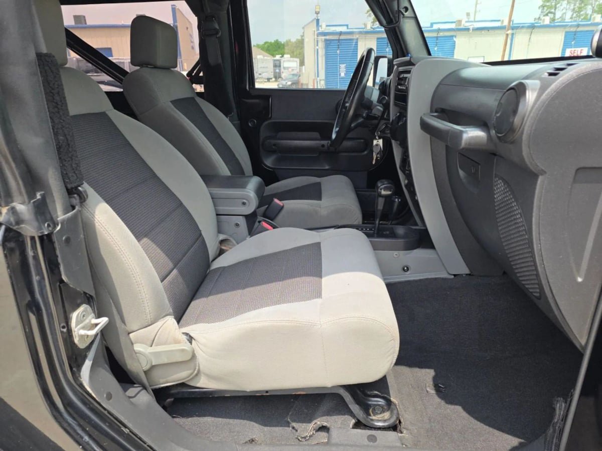 Used 2008 Jeep Wrangler X AWD/4WD image 11