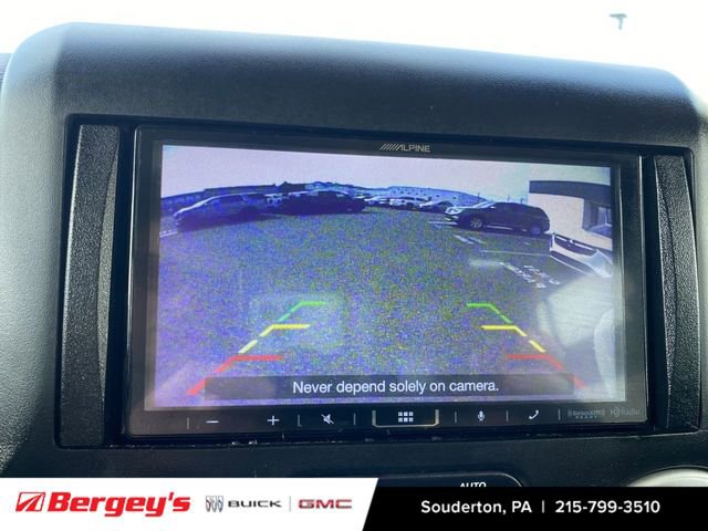 Used 2016 Jeep Wrangler Unlimited Sahara w/ Dual Top Group image 17