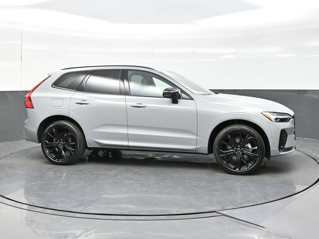 New 2026 Volvo XC60 B5 Ultra w/ Climate Package AWD/4WD image 8