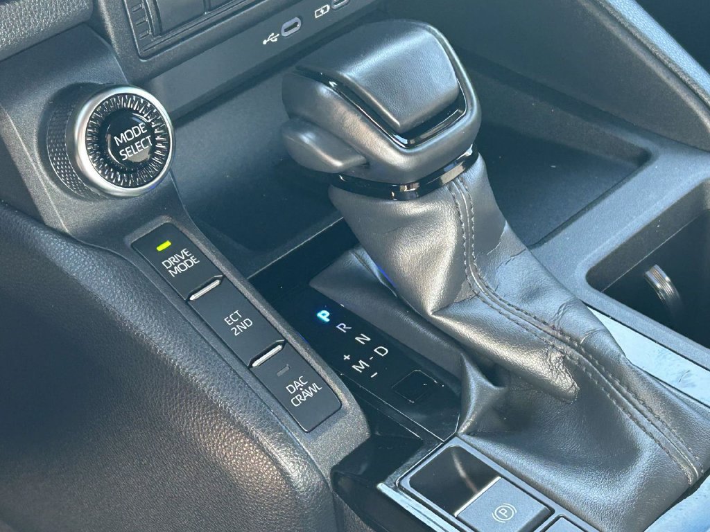 Used 2025 Toyota Land Cruiser 1958 AWD/4WD image 27