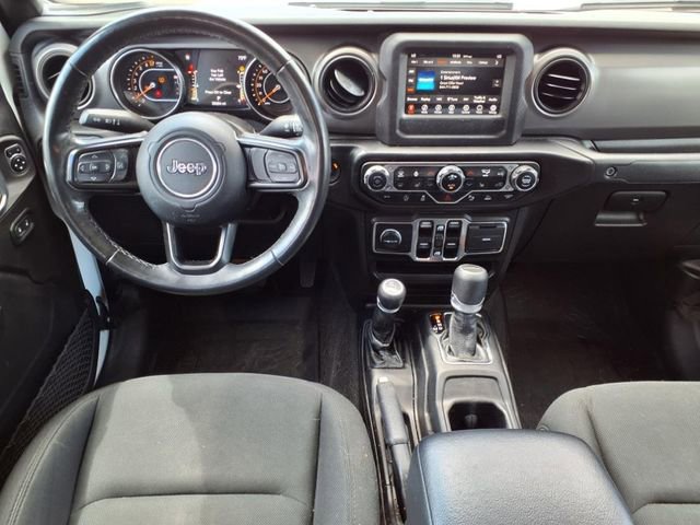 Used 2021 Jeep Gladiator Willys image 13