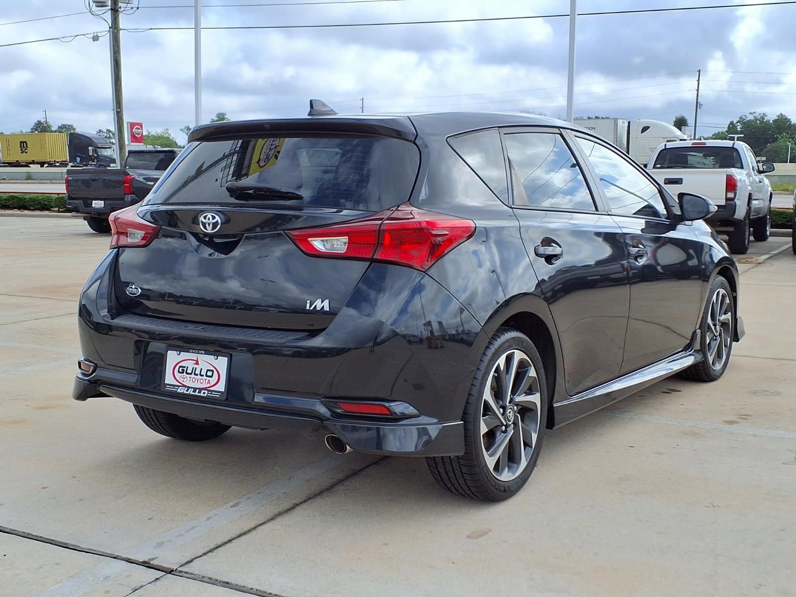 Certified 2018 Toyota Corolla iM FWD image 6
