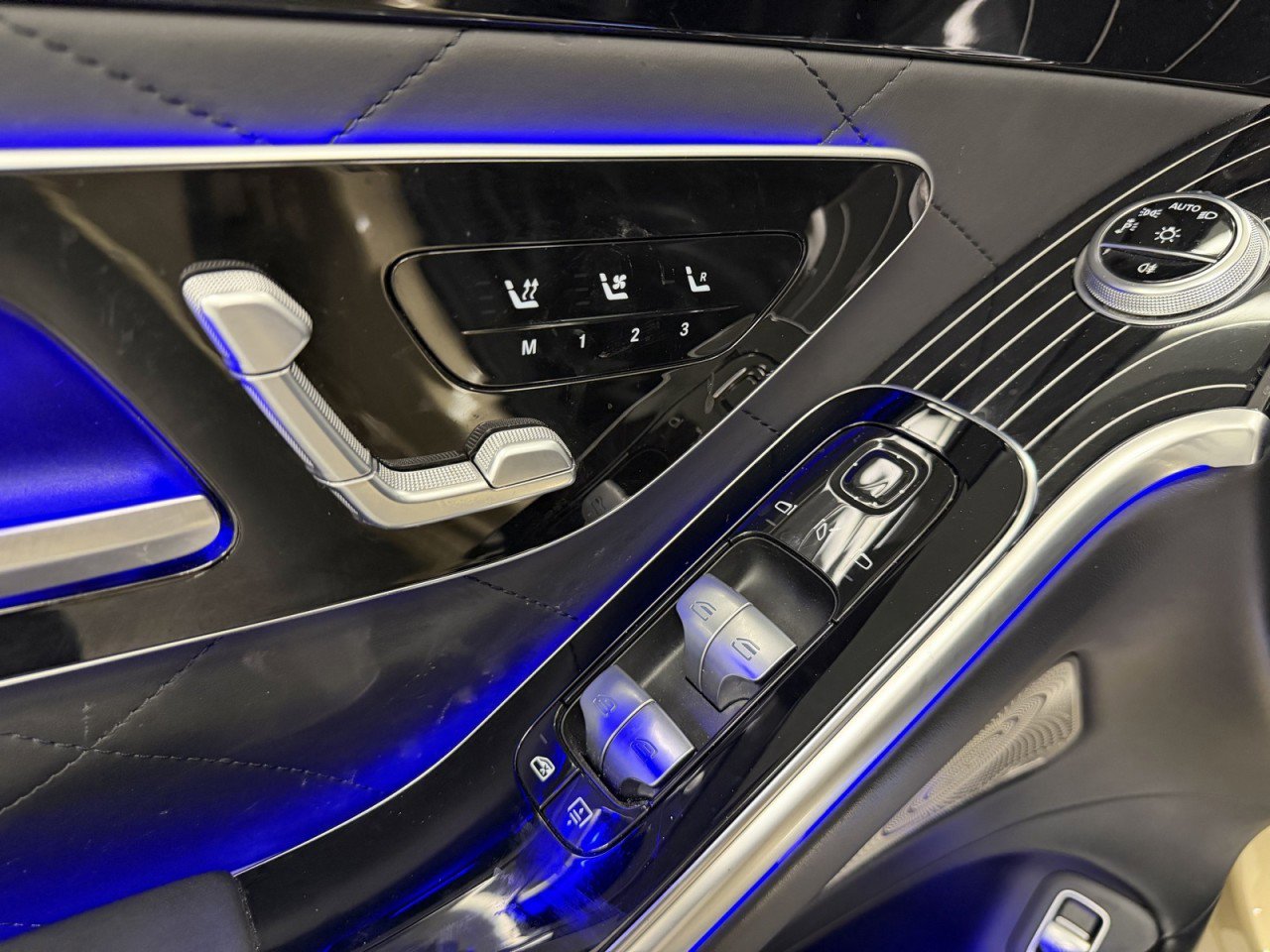 Used 2022 Mercedes-Benz S 580 4MATIC Sedan image 39