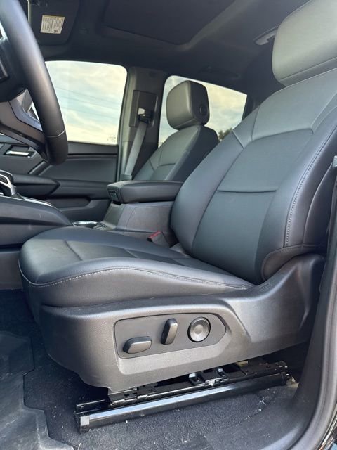 Used 2025 GMC Canyon Elevation w/ Convenience Package AWD/4WD image 14