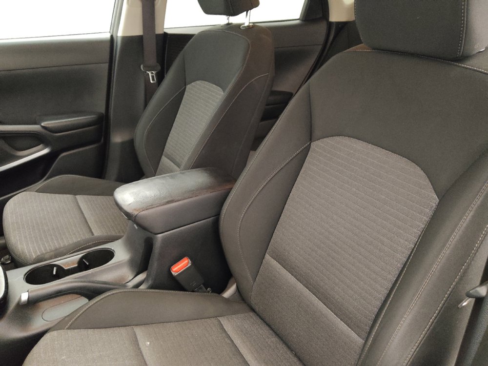 Used 2021 Kia Soul S FWD image 17