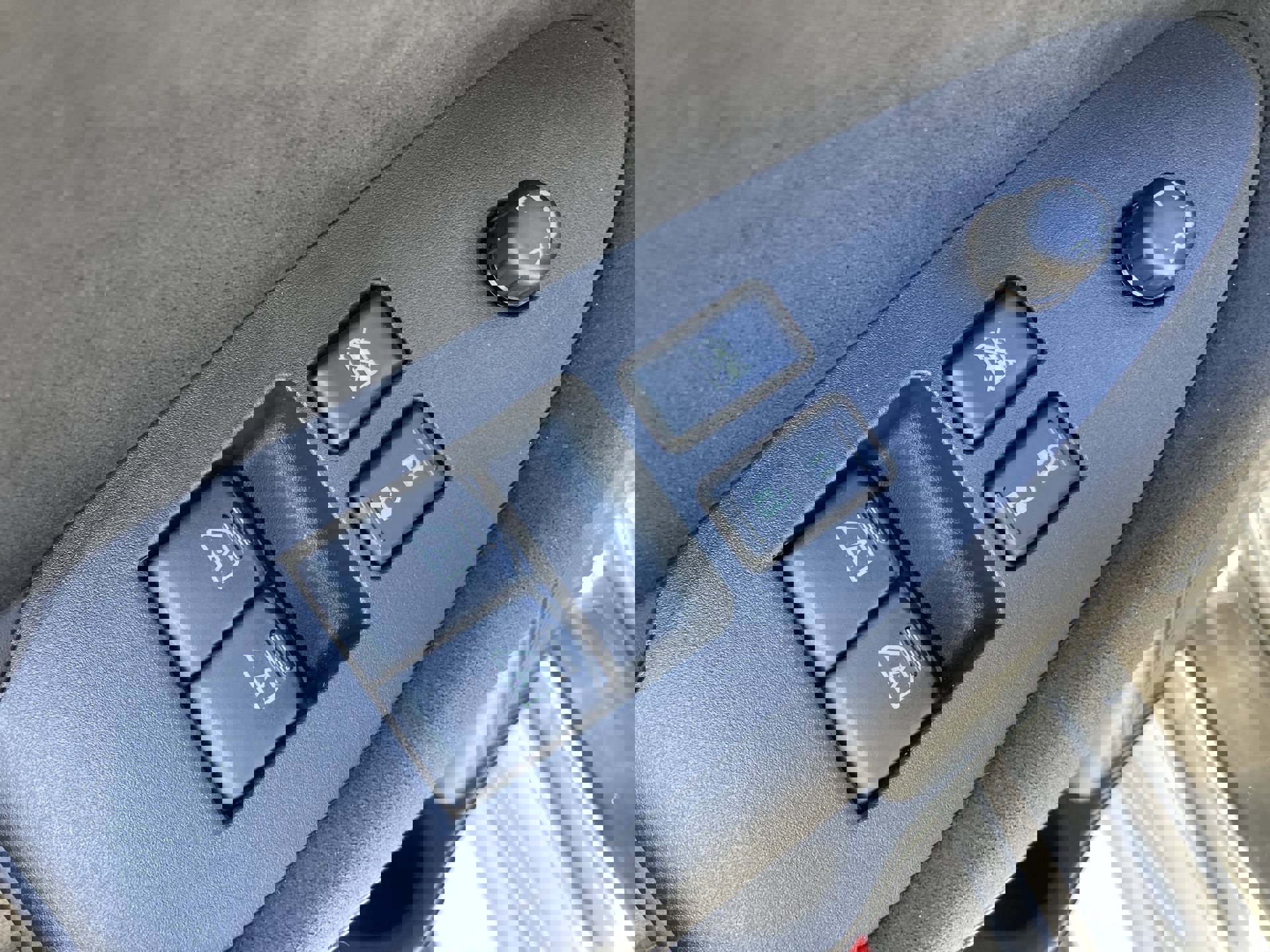 Used 2025 Nissan Z NISMO w/ Floor Mat Package image 15