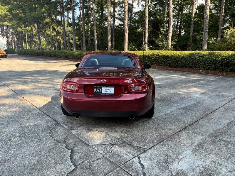 Used 2013 MAZDA MX-5 Miata Grand Touring RWD image 10